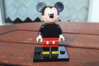 LEGO Minifig Mickey Mouse