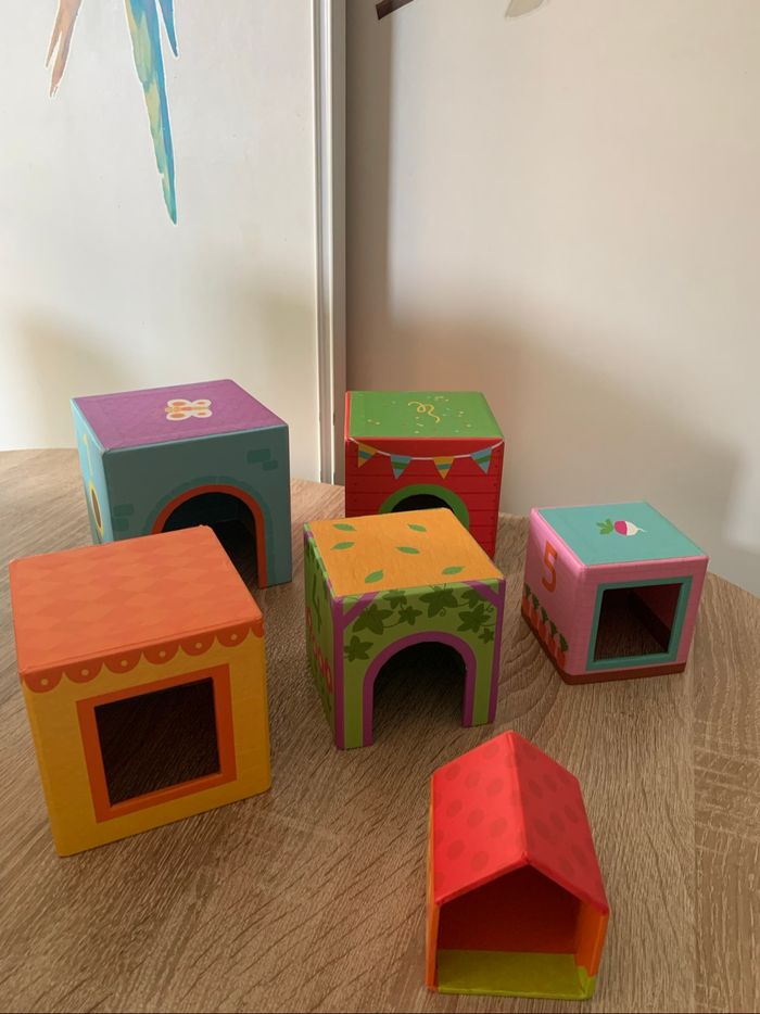 Jeu cubes en carton à empiler et animaux - photo numéro 2