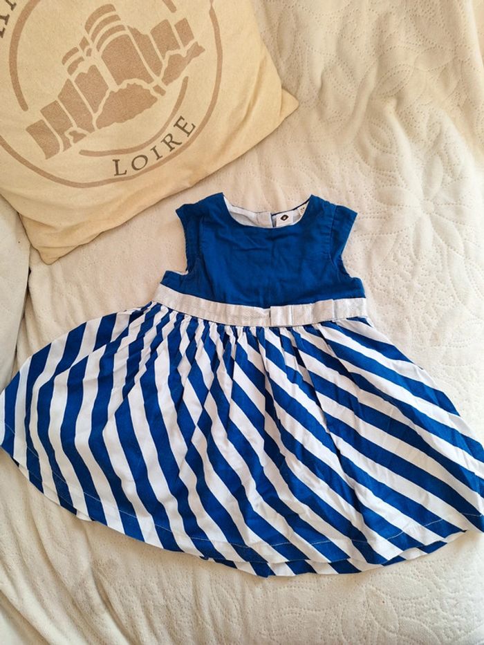 Robe bleue 12 mois