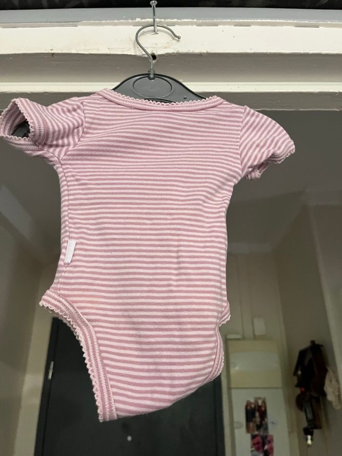 Body fille 1 mois p’tit bisou