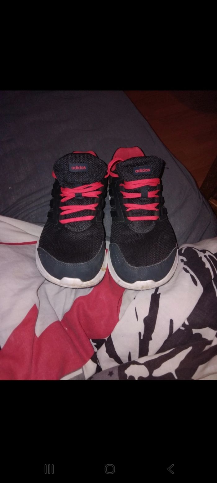 Chaussures Adidas
