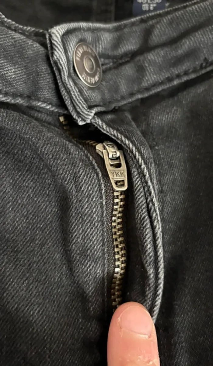 Jeans skinny noir - photo numéro 6