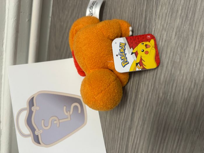 Pokémon - Peluche pour dormir Salamèche - photo numéro 2