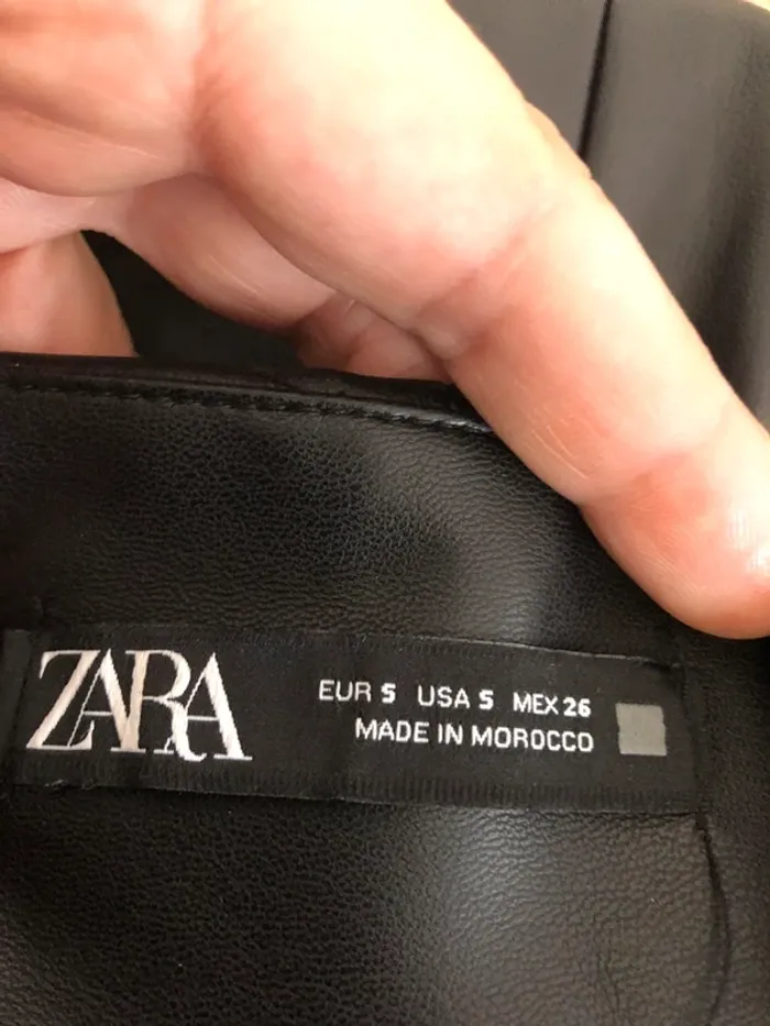 Pantalon Simili, cuir Zara - photo numéro 3