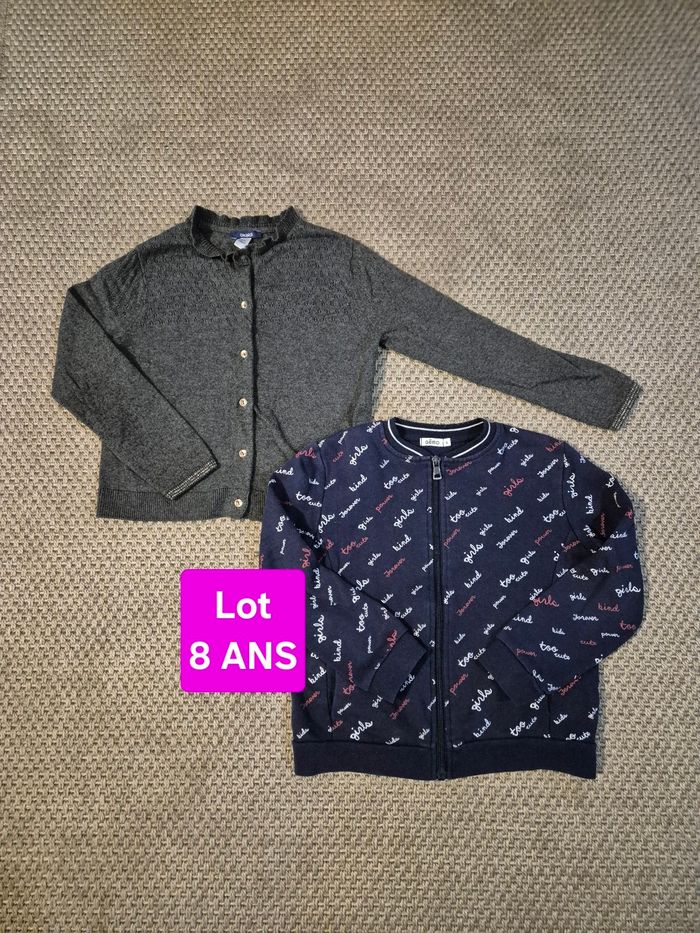 Lot de 2 gilets fille - 8 ans