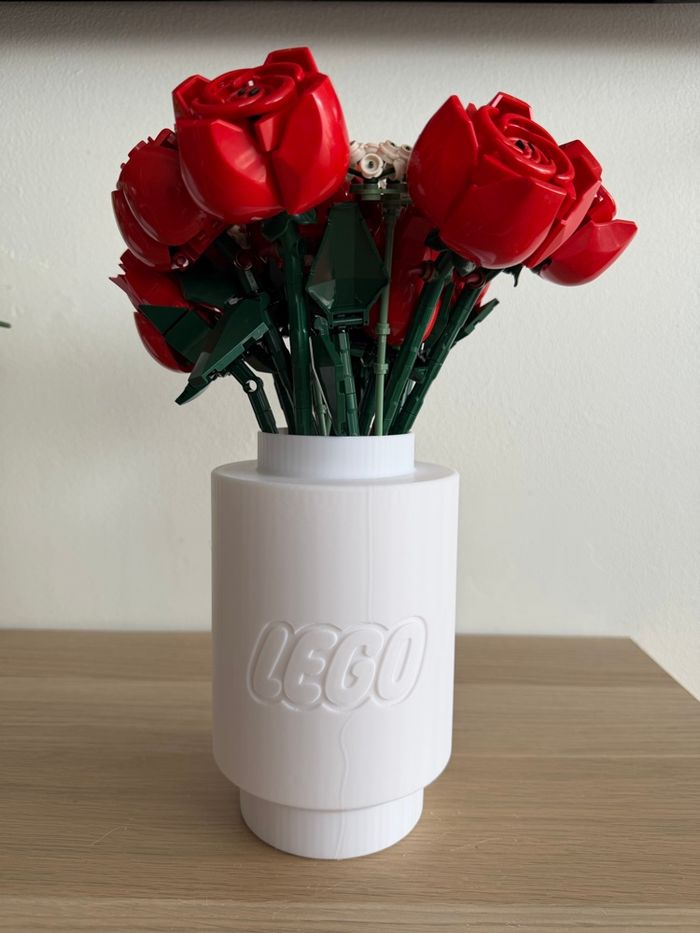 Vase écriture lego idéal fleurs lego botanicals 3D - photo numéro 1