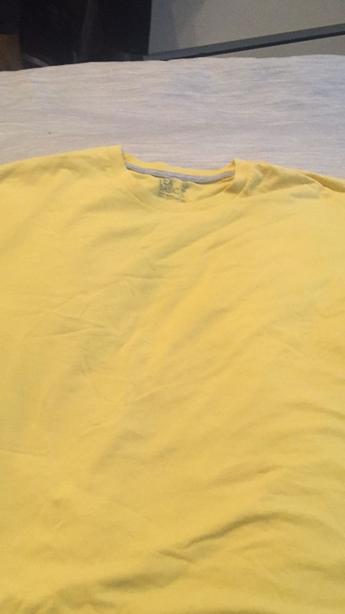 TEE shirt - photo numéro 2