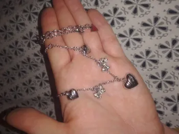 Collier guezs