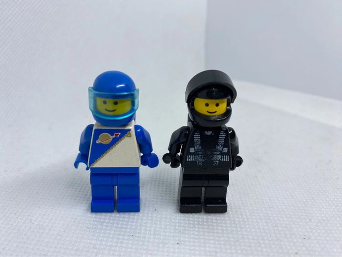 Lot de 13 minifigurines classic Space espace Futuron ancien astronaute blacktron - photo numéro 11