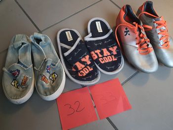 Lot 3 paires pointure 32/33