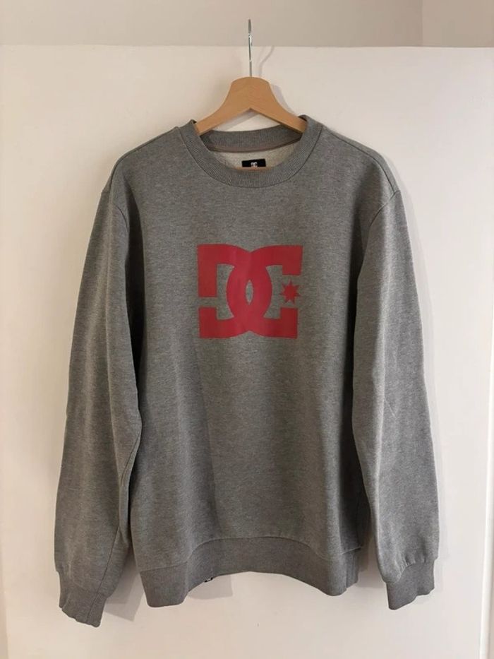 Pull DC shoes taille L