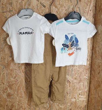 Lot 3 pièces salopette et 2 tee-shirts 9 mois