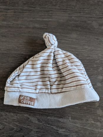 Bonnet rayé gros câlin
