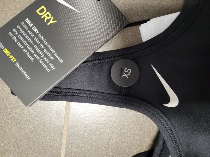 Brassière Nike - photo numéro 2