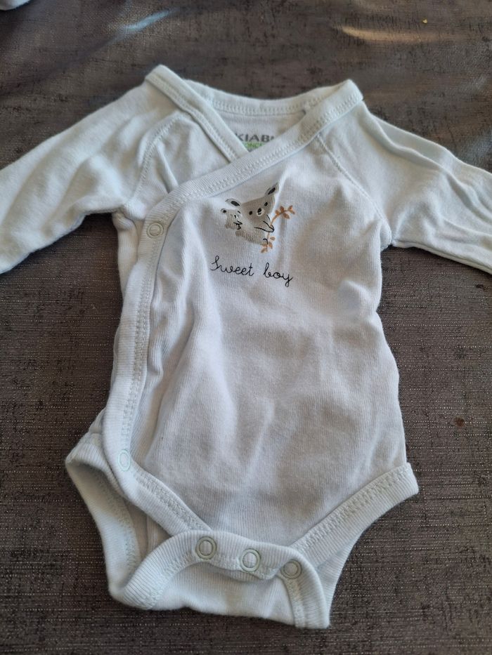 Vends 10 Bodys naissance garçon bébé - photo numéro 7