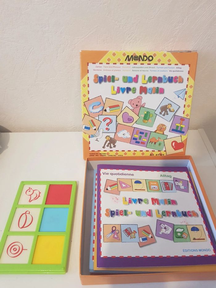 Jeu et livres d'apprentissage