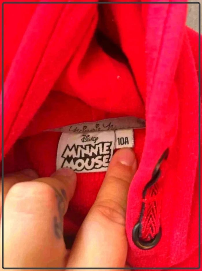 Sweat  a capuche  minnie  10ans - photo numéro 4
