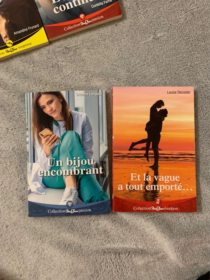 Livre nous deux ( 5  e le lot des 14 livres ) - photo numéro 2