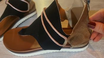 Sandale en daim bicolore T38