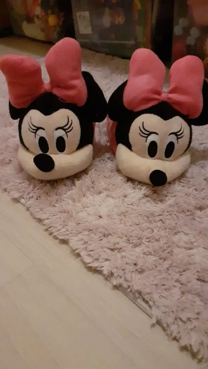 Chaussons disney Minnie - photo numéro 9