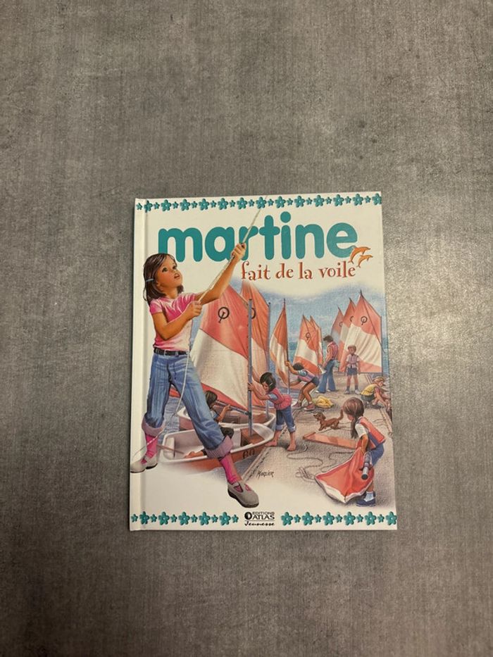 Livre Martine fait de la voile