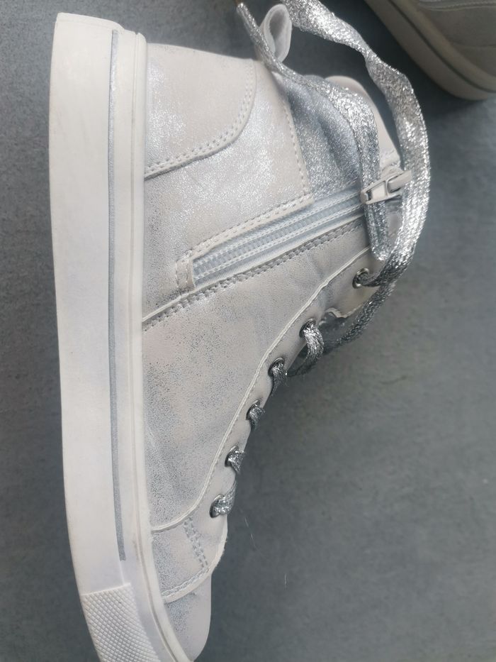 Chaussures fille pointure 34 - photo numéro 4