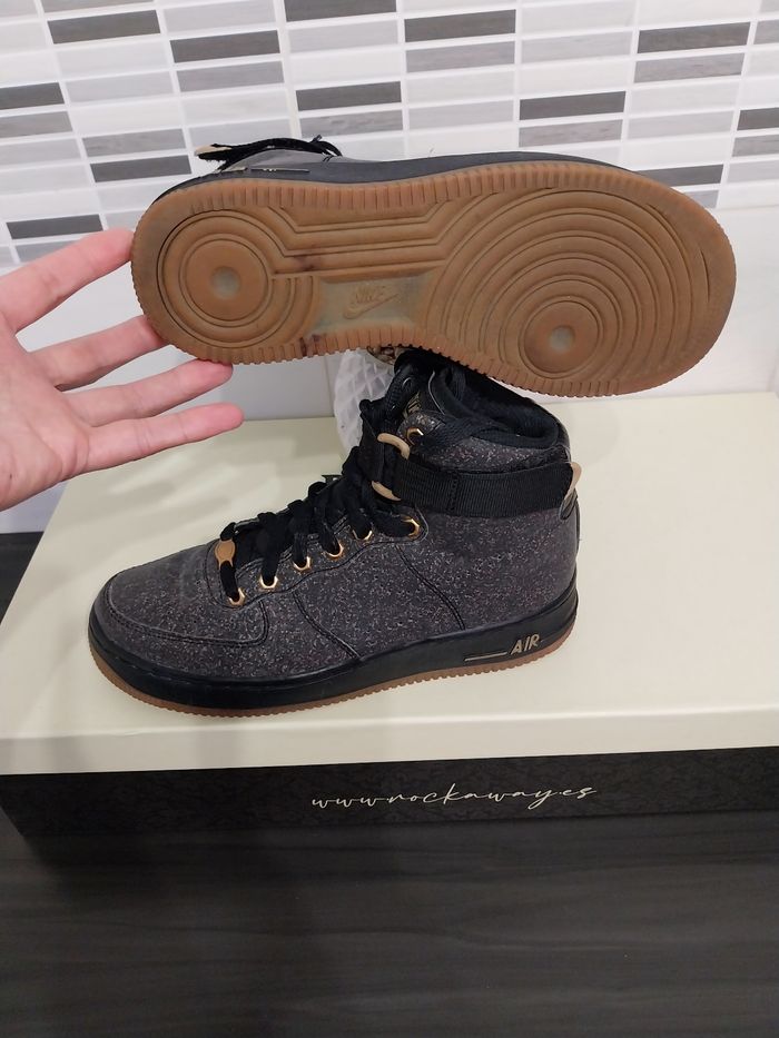 Baskets Nike Air force taille 38.5 - photo numéro 8