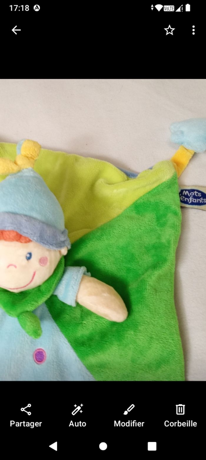 Doudou mouchoir lutin garçon mot d'enfants anneaux de dentition, nuage, bleu, vert, jaune, broderie ronds - photo numéro 3