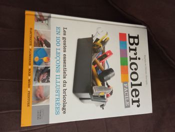 Beau Livre "Bricoler facile" par Sophie et Olivier Doriath