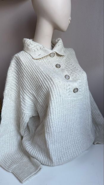 Pull promod écru à boutons nacrés M excellent état