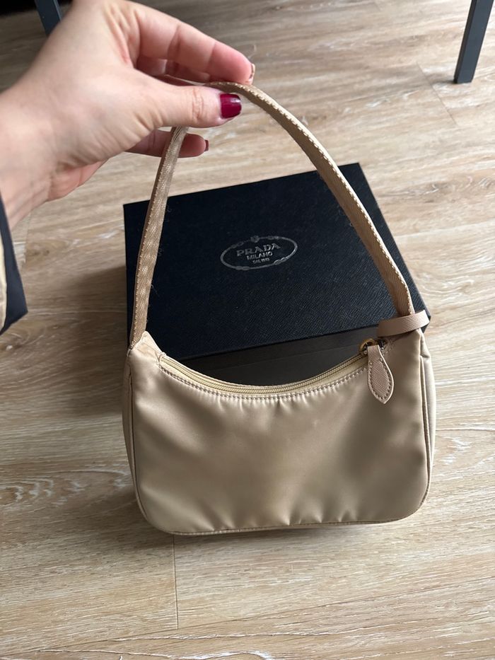 Sac Prada beige - photo numéro 4