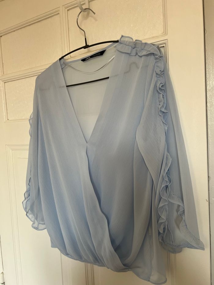 Blouse Zara bleu ciel taille XS - photo numéro 2