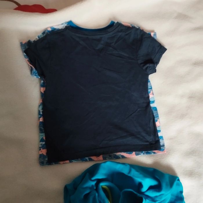 2 t-shirts et 1 polo 104 - photo numéro 6