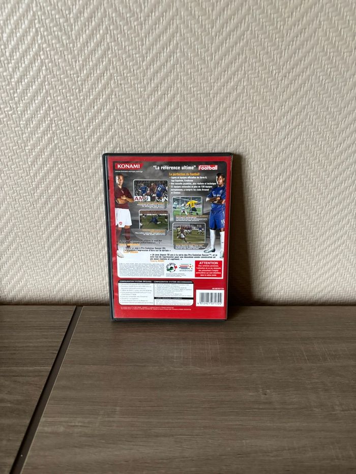 Pro évolution Soccer 5 PC - photo numéro 3