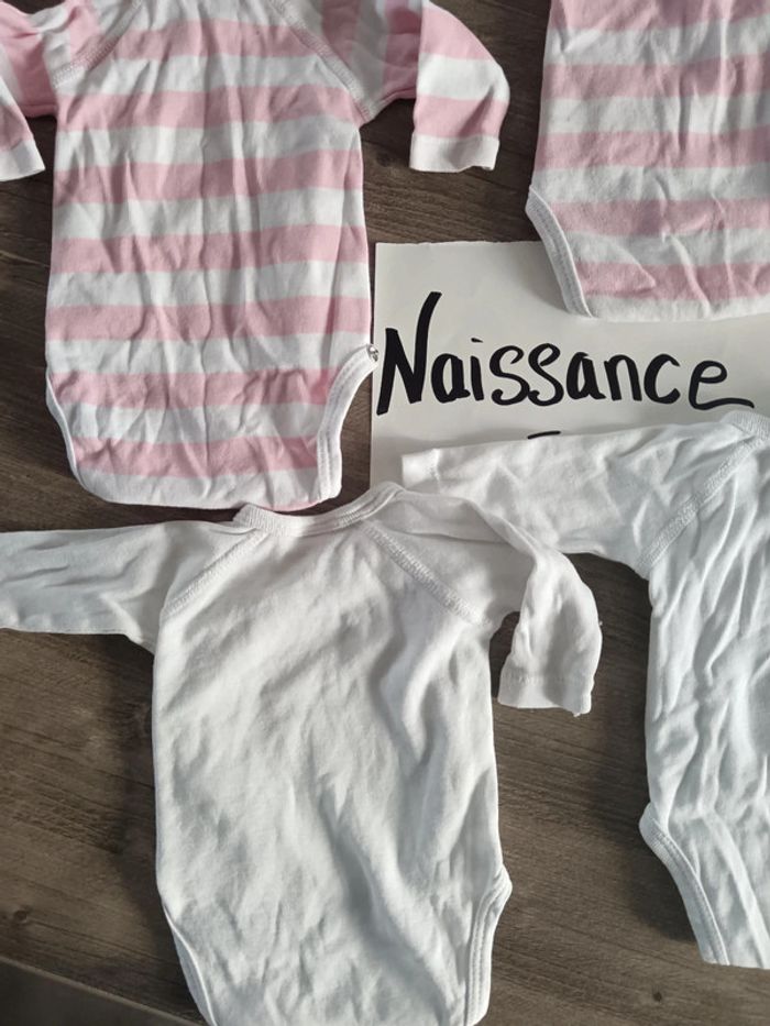 đ lot de 4 bodies absorba naissance - photo numĂ©ro 7