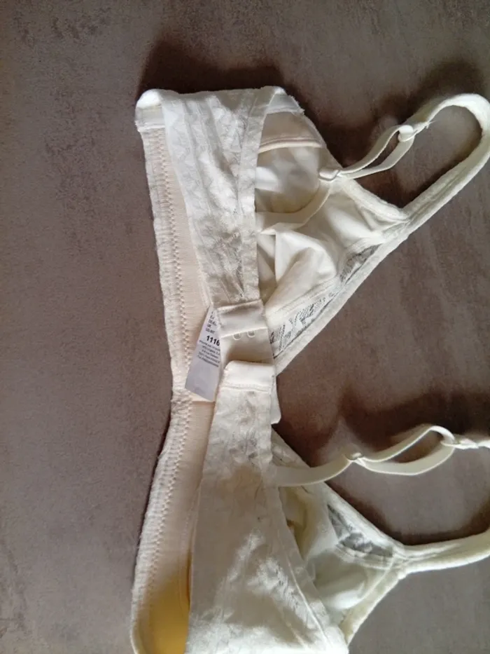 Soutien gorge Taille 85D - photo numéro 5