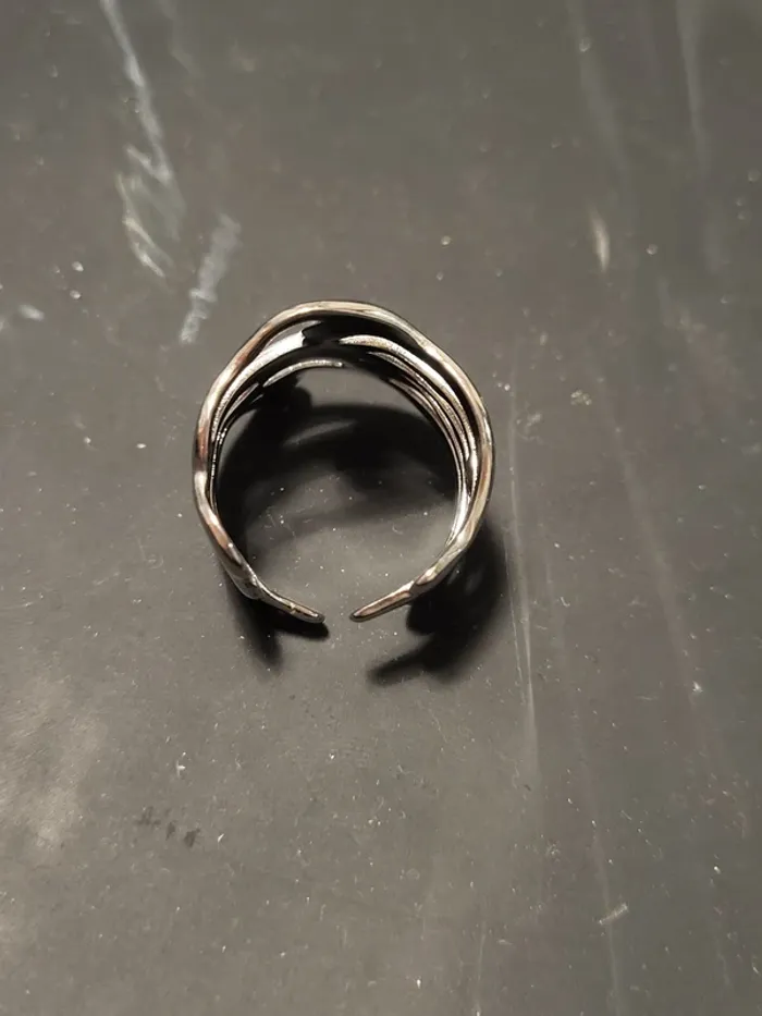 Bague en acier inoxydable avec arabesque - photo numéro 3