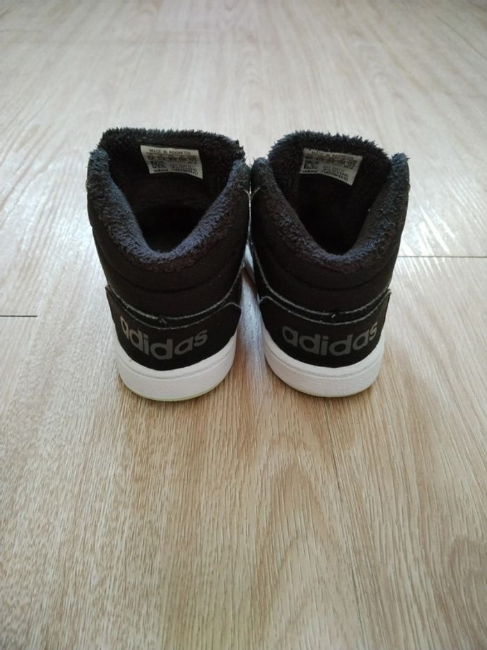 Baskets fourrées adidas 22 - photo numéro 4