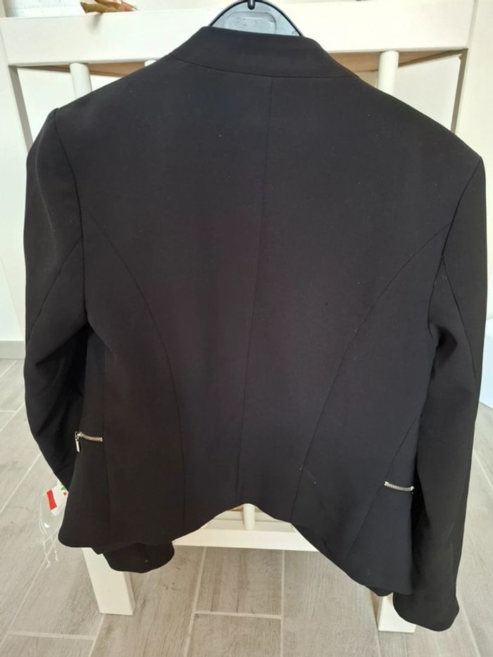 Veste noir ceintré - photo numéro 2