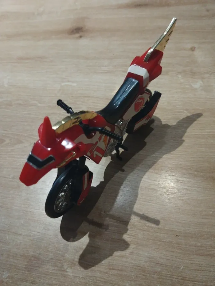 Moto mighty morphin power rangers rouge red 1994 bandai