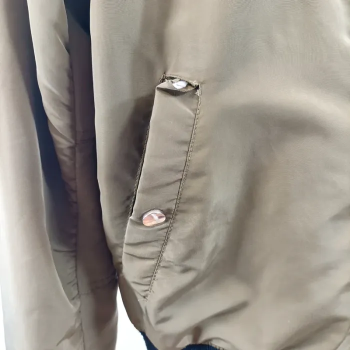 Bomber kaki zippé Stradivarius col et poignets contrastants T36 A1441 - photo numéro 11