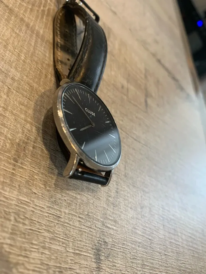 Montre cluse - photo numéro 7