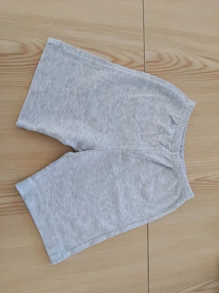 Short 🔄 - photo numéro 2