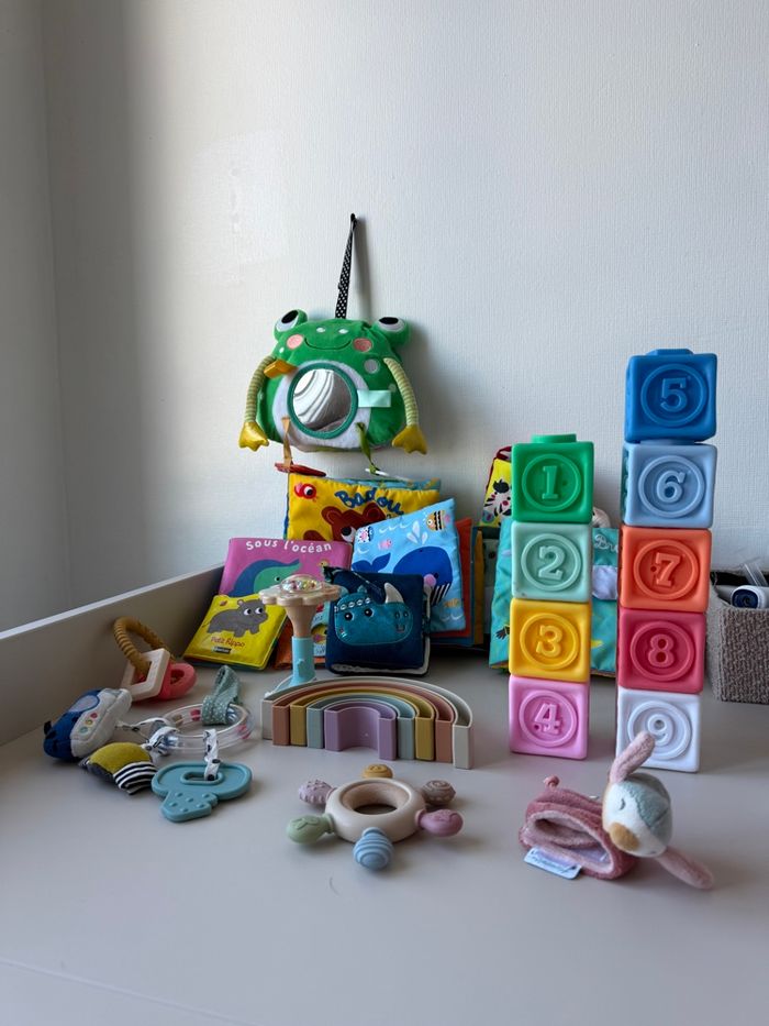 Lot de 17 jouets pour bébé de 0 à 1 an - photo numéro 10