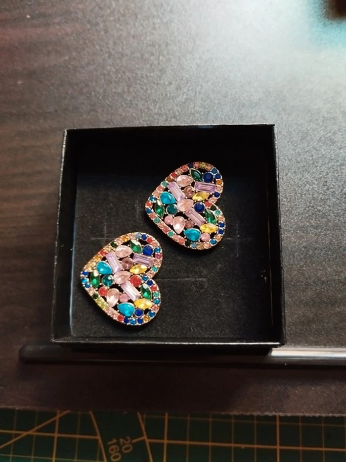 Boucles d'oreilles vintage coeur avec coffret cadeau - photo numéro 2