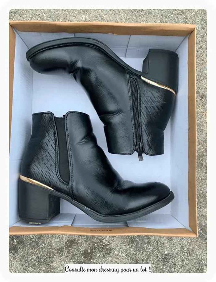 Bottines noires avec liseret doré - photo numéro 2