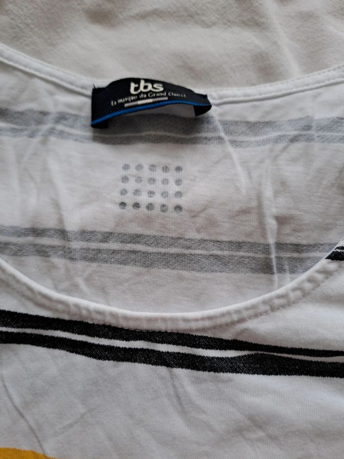 T-shirt 40 - photo numéro 3
