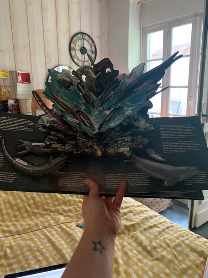 Livre Pop up "Je suis un mosasaurus" - photo numéro 2