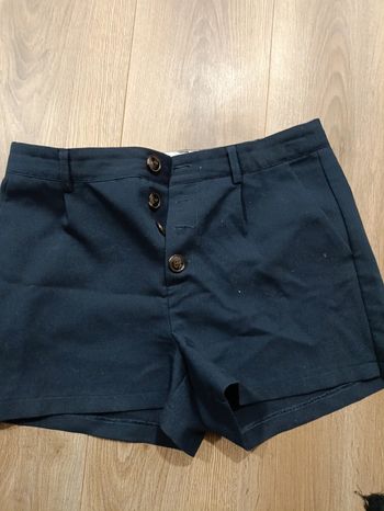 Short élégant bleu marine 40
