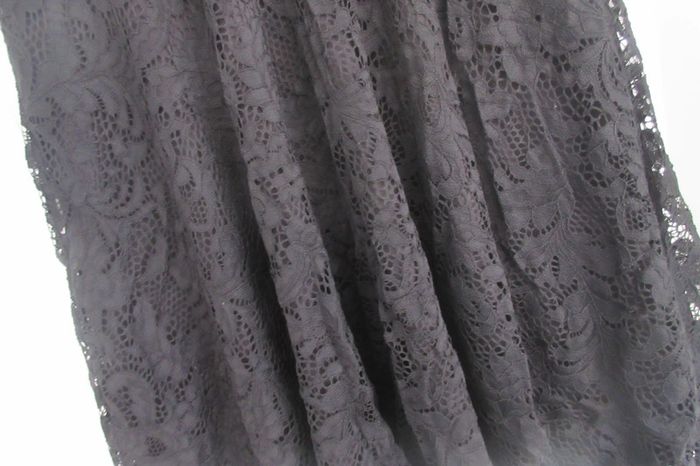 Robe noire évasée - photo numéro 7